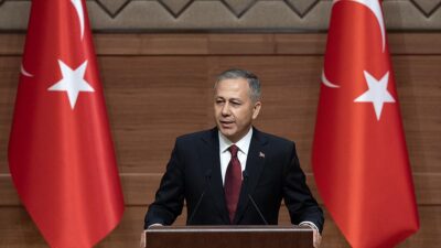 Bakan Yerlikaya, "Terör örgütlerinden organize suç örgütlerine, zehir tacirlerinden siber