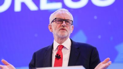 İngiltere'de iktidardaki İşçi Partisinin eski lideri ve bağımsız milletvekili Jeremy