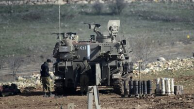 İsrail Ordu Radyosuna göre, Irak'taki gruplarca yapılan saldırılar, ülkede ilk