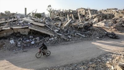 İsrail ordusu, hava saldırılarının yanı sıra 24 gündür kara saldırıları