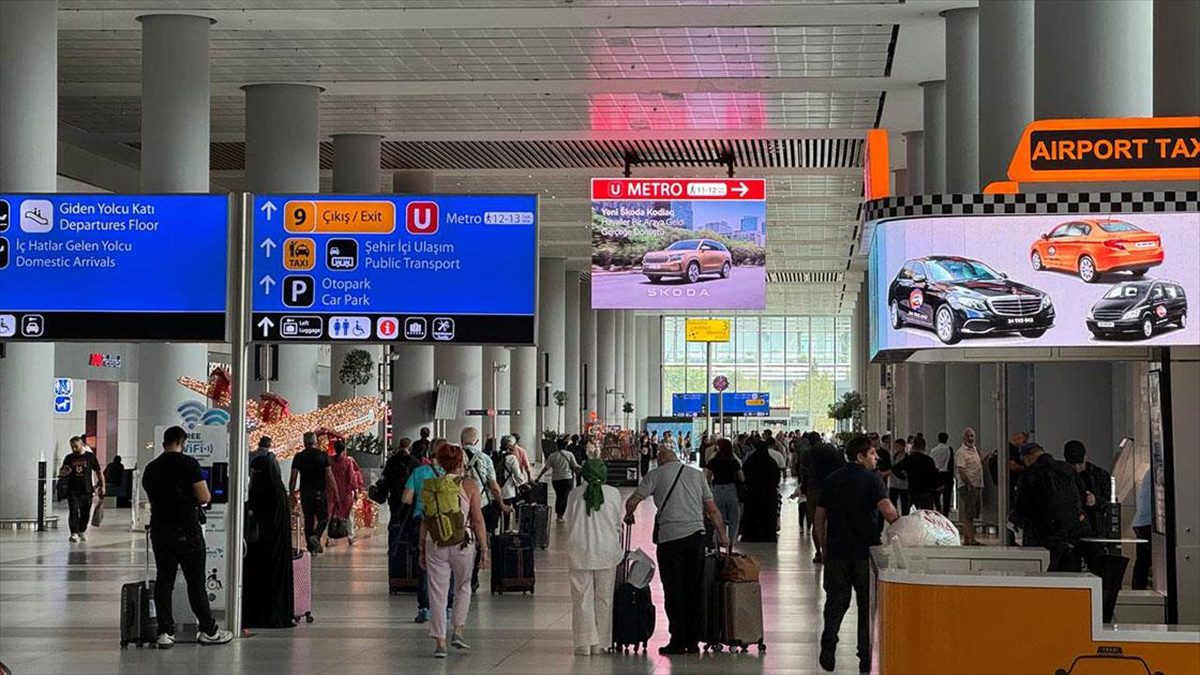 İstanbul Havalimanı, 23-29 Eylül'ü kapsayan dönemde günlük ortalama 1438 uçuşla