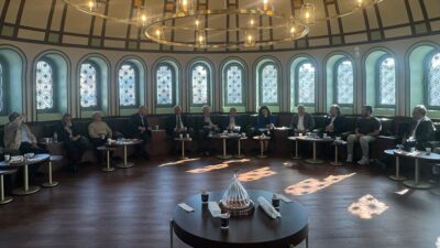 İSTANBUL (AA) – Edebiyat tarih&ccedil;isi Prof. Dr. Mustafa İsen, programda