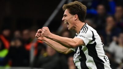 İtalya Birinci Futbol Ligi'nin 9. haftasında Inter ile Juventus'un 4-4