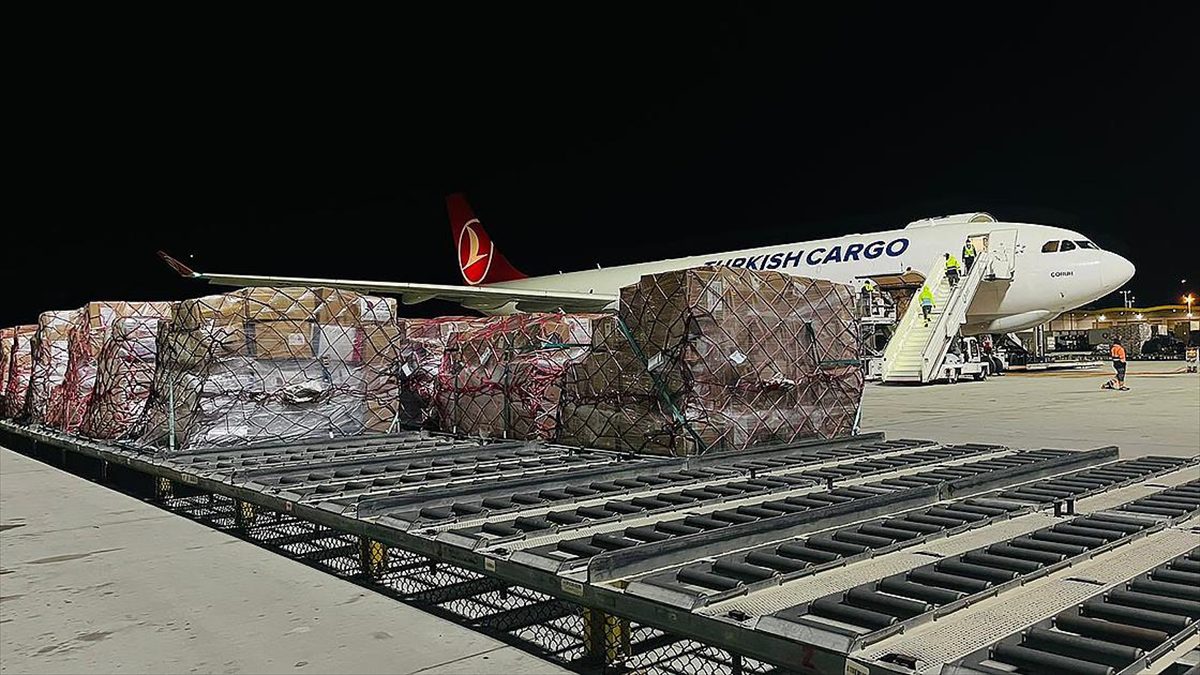 Ulaştırma ve Altyapı Bakanı Uraloğlu, "Geçen yılın aynı döneminde 598