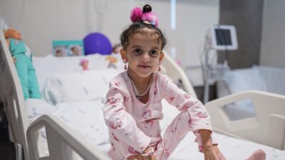 Kosova'da geçirdiği bağırsak enfeksiyonunun ardından böbrek yetmezliği yaşayan 6 yaşındaki