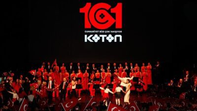 Koton, Cumhuriyet'in 101. yılını, Koton Cumhuriyet Korosu ve sanatçı Candan