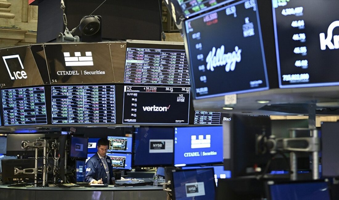 Küresel piyasalarda, Fed Başkanı Powell'ın açıklamalarının ABD'de ekonominin "yumuşak iniş"