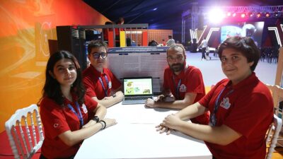 Samsun'da lise öğrencilerinin geliştirdiği yazılım, istilacı tür olan kahverengi kokarca