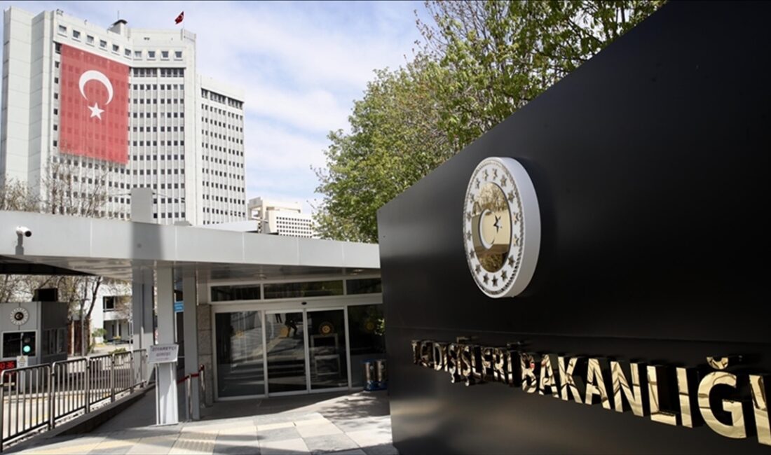Dışişleri Bakanlığı, Lübnan'dan ayrılmak üzere başvuran Türk vatandaşlarının deniz yoluyla