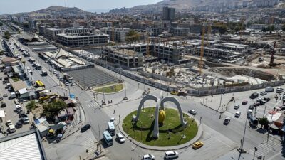 Kahramanmaraş merkezli 6 Şubat 2023'teki depremlerde neredeyse tamamen yıkılan Malatya'daki