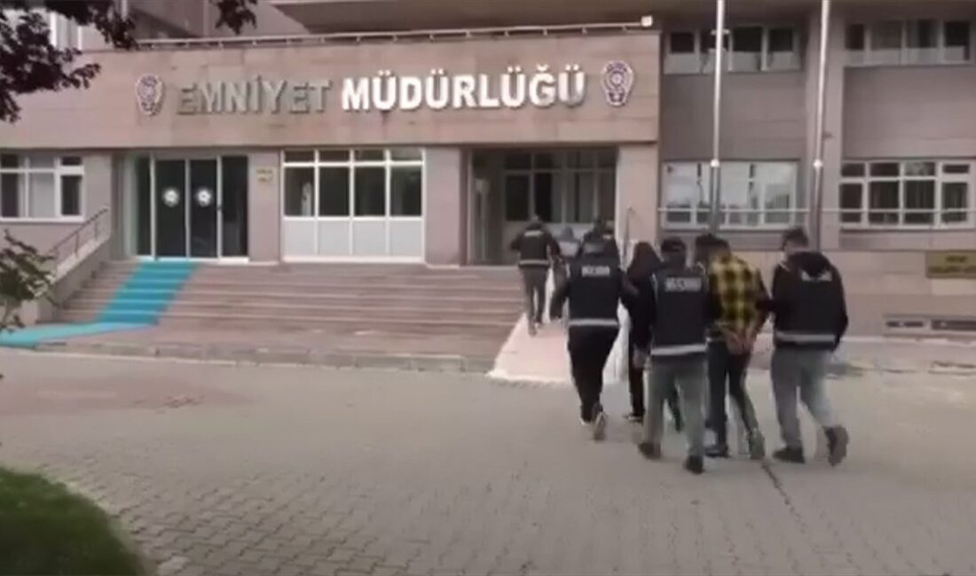 İçişleri Bakanı Ali Yerlikaya, Manisa ve Yozgat merkezli 5 ilde