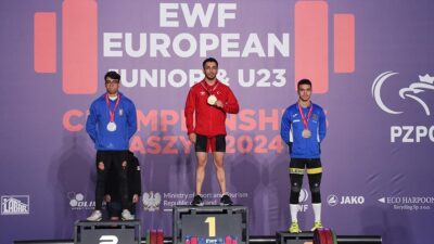 VARŞOVA (AA) – Başkent Varşova’daki Raszyn Centrum Spor Salonu’nda ger&ccedil;ekleştirilen