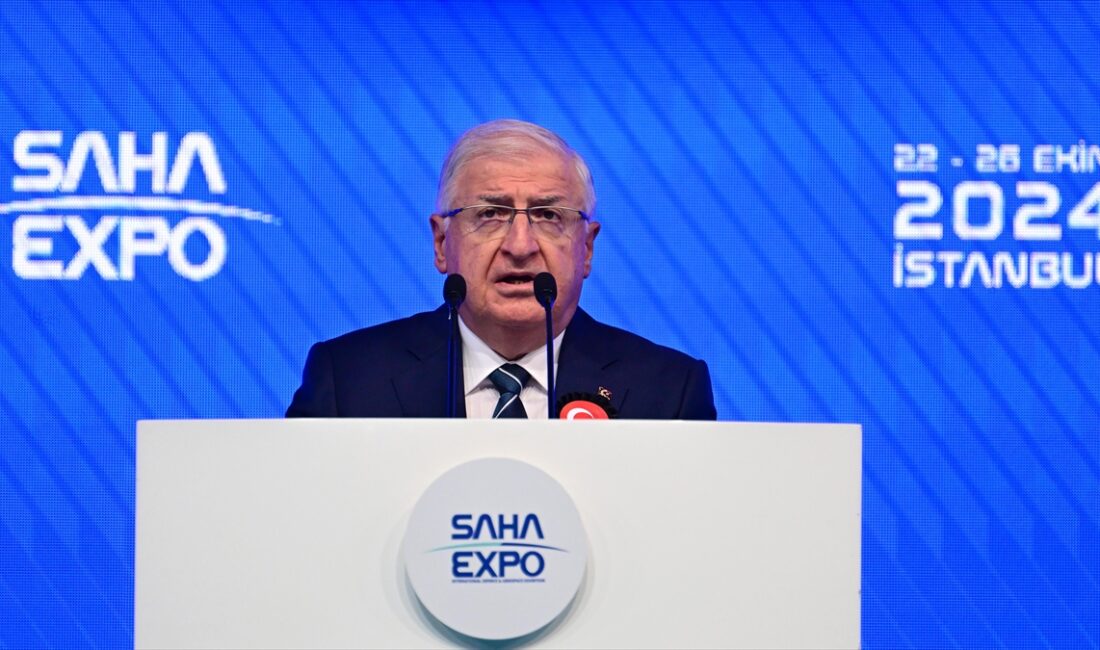 Milli Savunma Bakanı Yaşar Güler, "Değersiz bir aparattan başka bir
