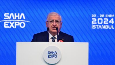 Milli Savunma Bakanı Yaşar Güler, "Değersiz bir aparattan başka bir