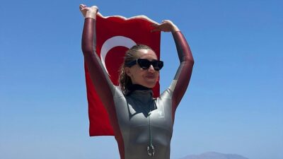 Milli sporcu Şahika Ercümen, Yunanistan'da düzenlenen Serbest Dalış Dünya Şampiyonası’nda
