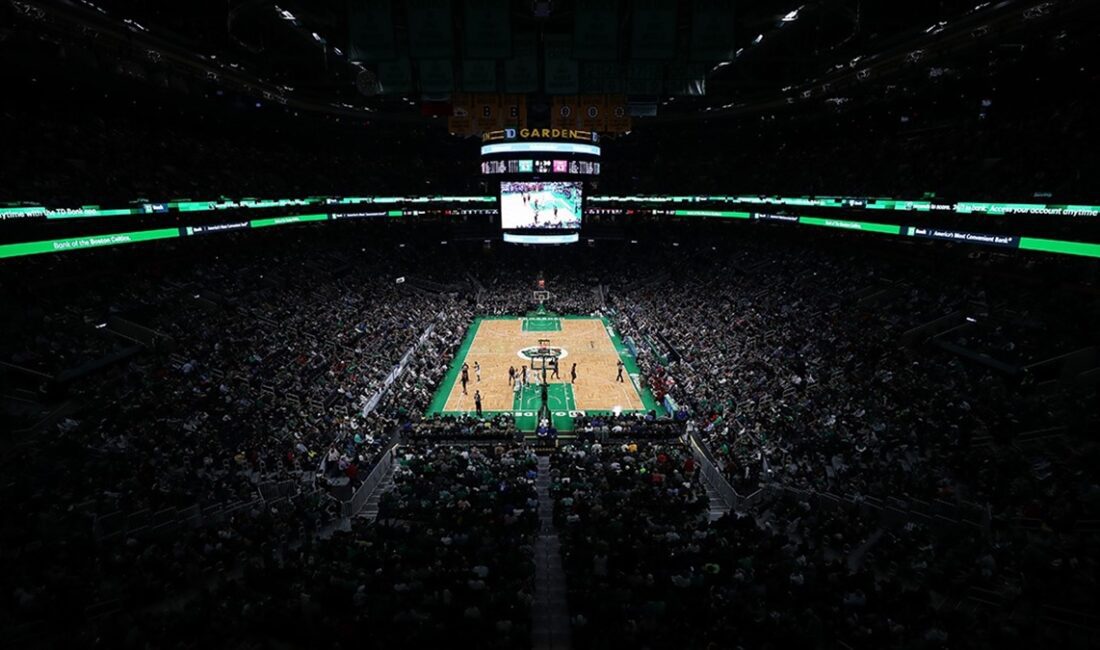 Amerikan Basketbol Ligi'nde (NBA) 2024-2025 sezonu, yarın sabaha karşı başlayacak.