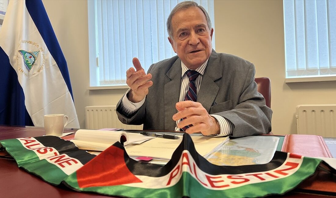 Nikaragua'nın Lahey Büyükelçisi Carlos Jose Argüello Gomez, Almanya'nın Gazze'de soykırım
