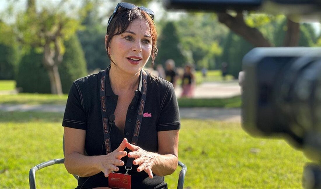 Sinema, dizi ve tiyatro oyuncusu Şenay Gürler, kamera önü başarısını
