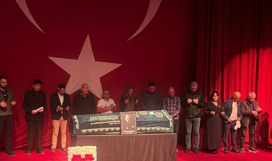 Tiyatro ve sinema oyuncusu Suphi Tekniker için Harbiye Muhsin Ertuğrul