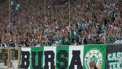 Bursaspor, profesyonel liglerde kalesini gole kapatan tek takım olarak dikkati