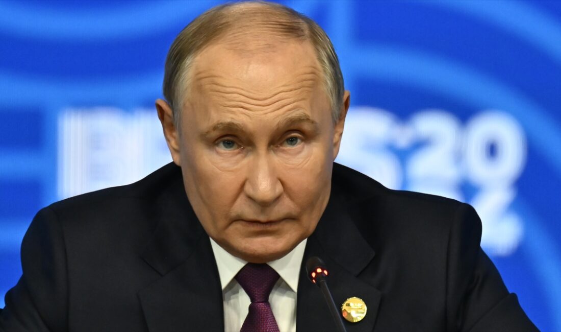 Rusya Devlet Başkanı Putin, barış müzakerelerindeki sorumluluğun Ukrayna tarafında olduğunu