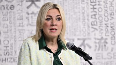 Rusya Dışişleri Bakanlığı Sözcüsü Mariya Zaharova, yabancı askeri birliklerin Ukrayna’ya