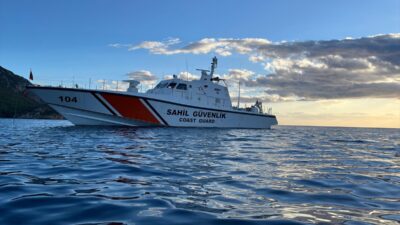 ANTALYA (AA) – Sahil Güvenlik Antalya Grup Komutanlığına bağlı botlar,