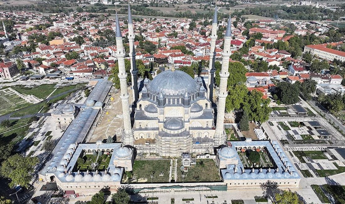 Selimiye Camisi'nin geleceğe güvenle taşınması için 2021 yılının kasım ayında