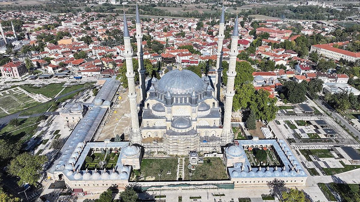 Selimiye Camisi'nin geleceğe güvenle taşınması için 2021 yılının kasım ayında