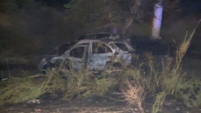 ANTALYA (AA) – Antalya'nın Serik ilçesinde park halindeyken yangın çıkan