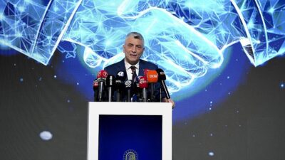 Bakan Bolat, 2003 yılında 5,4 milyar dolar olan Türkiye ile