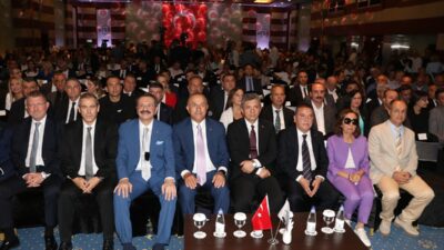 - "Kuzeyimizde ve güneyimizdeki savaş ateşi giderek büyüyor. Nereye gittiği