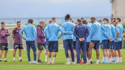 Trendyol Süper Lig'in 10. haftasında Göztepe'ye konuk olacak bordo-mavililer, 5.