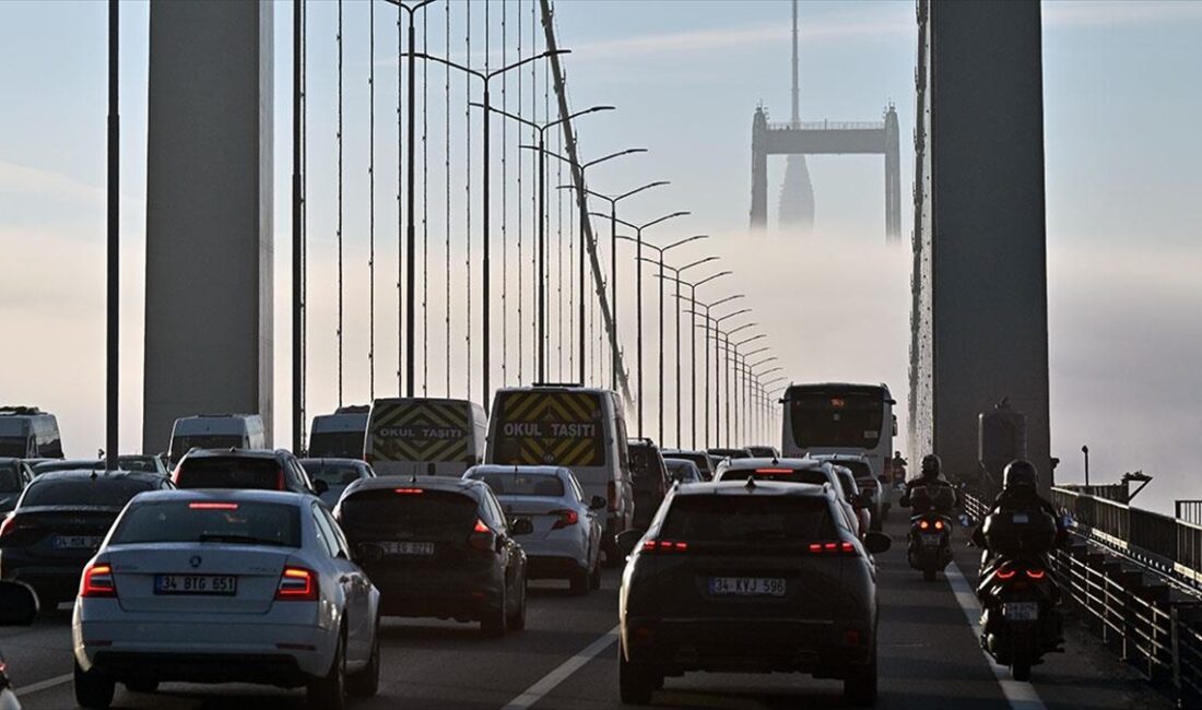 Trafiğe eylülde 212 bin 451 aracın kaydı yapılırken 3 bin