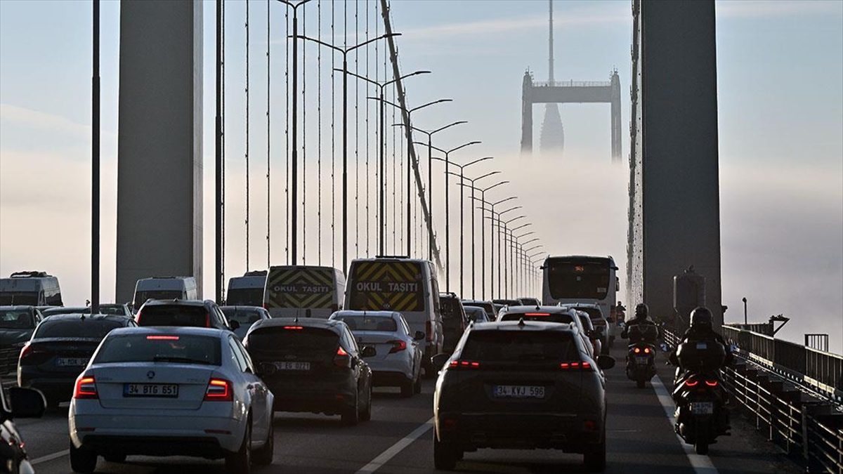 Trafiğe eylülde 212 bin 451 aracın kaydı yapılırken 3 bin