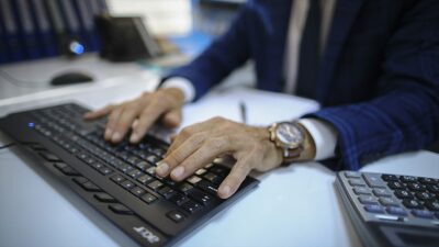 Türkiye İstatistik Kurumu (TÜİK), 14 uzman yardımcısı istihdam edecek.