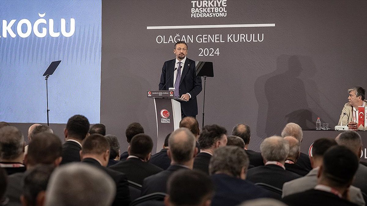 Türkiye Basketbol Federasyonu Olağan Genel Kurulu'nda Hidayet Türkoğlu, yeniden başkanlığa