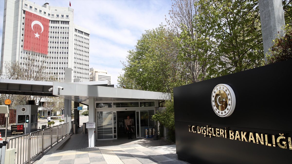 Dışişleri Bakanlığı, İsrail'in Lübnan'da konuşlu Birleşmiş Milletler (BM) Lübnan Geçici