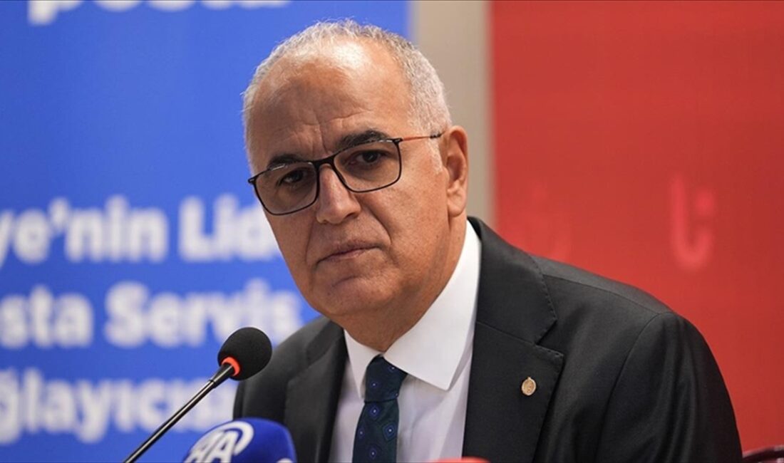 Türkiye Voleybol Federasyonunun 6. Olağan Genel Kurulu'nda Mehmet Akif Üstündağ,