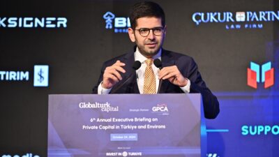 Cumhurbaşkanlığı Yatırım Ofisi Başkanı Ahmet Burak Dağlıoğlu, Türkiye'nin sürdürülebilirlik ve