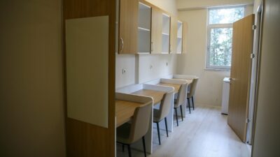 Üniversitelere ek kontenjan ve özel yetenekle yerleşen, yatay/dikey geçiş yapan