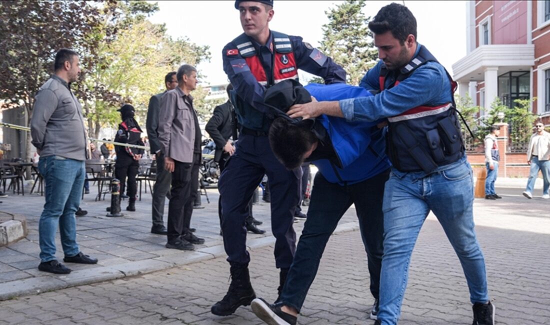 Bebek acil hastalarını anlaştıkları özel hastanelerin yenidoğan ünitelerine sevk edip