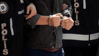 İstanbul'da düzenlenen yasa dışı bahis operasyonunda gözaltına alınan 5 şüpheli