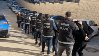 Elazığ'da düzenlenen uyuşturucu operasyonunda gözaltına alınan 7 şüpheliden 3'ü tutuklandı.