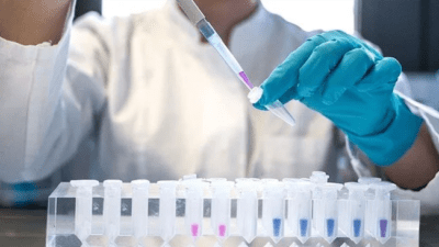 İzmir’de kemik erimesi şüphesiyle tedavi altına alınan 13 yaşındaki çocuk,