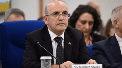 Hazine ve Maliye Bakanı Mehmet Şimşek "Asgari ücret bir komisyon