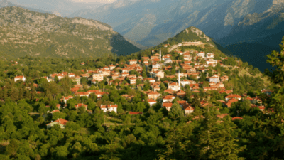 ANTALYA'nınİbradı ilçesine bağlı, Torosların zirvesinde bulunan, Kültür ve Turizm Bakanı