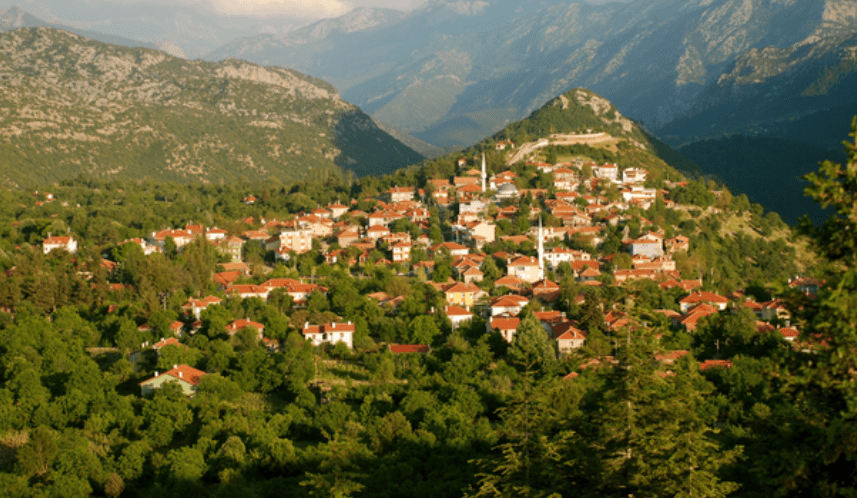 ANTALYA'nınİbradı ilçesine bağlı, Torosların zirvesinde bulunan, Kültür ve Turizm Bakanı