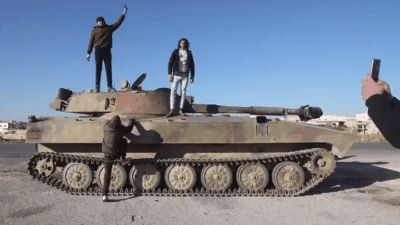 Suriye'de muhaliflerin Halep'i şok operasyonla ele geçirmesi rejime bağlı orduyu