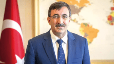 Cumhurbaşkanı Yardımcısı Cevdet Yılmaz, gündeme ilişkin sorulara yanıt verdi. Yılmaz